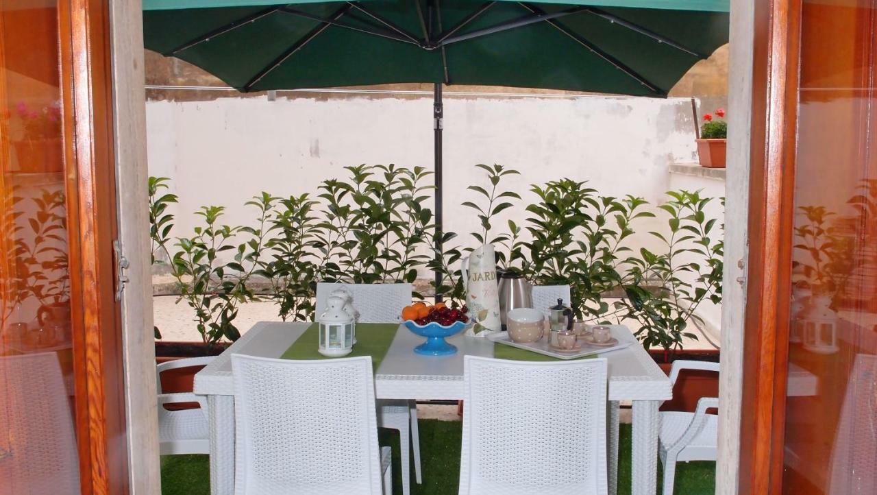 Giluma Home Lecce Exterior foto